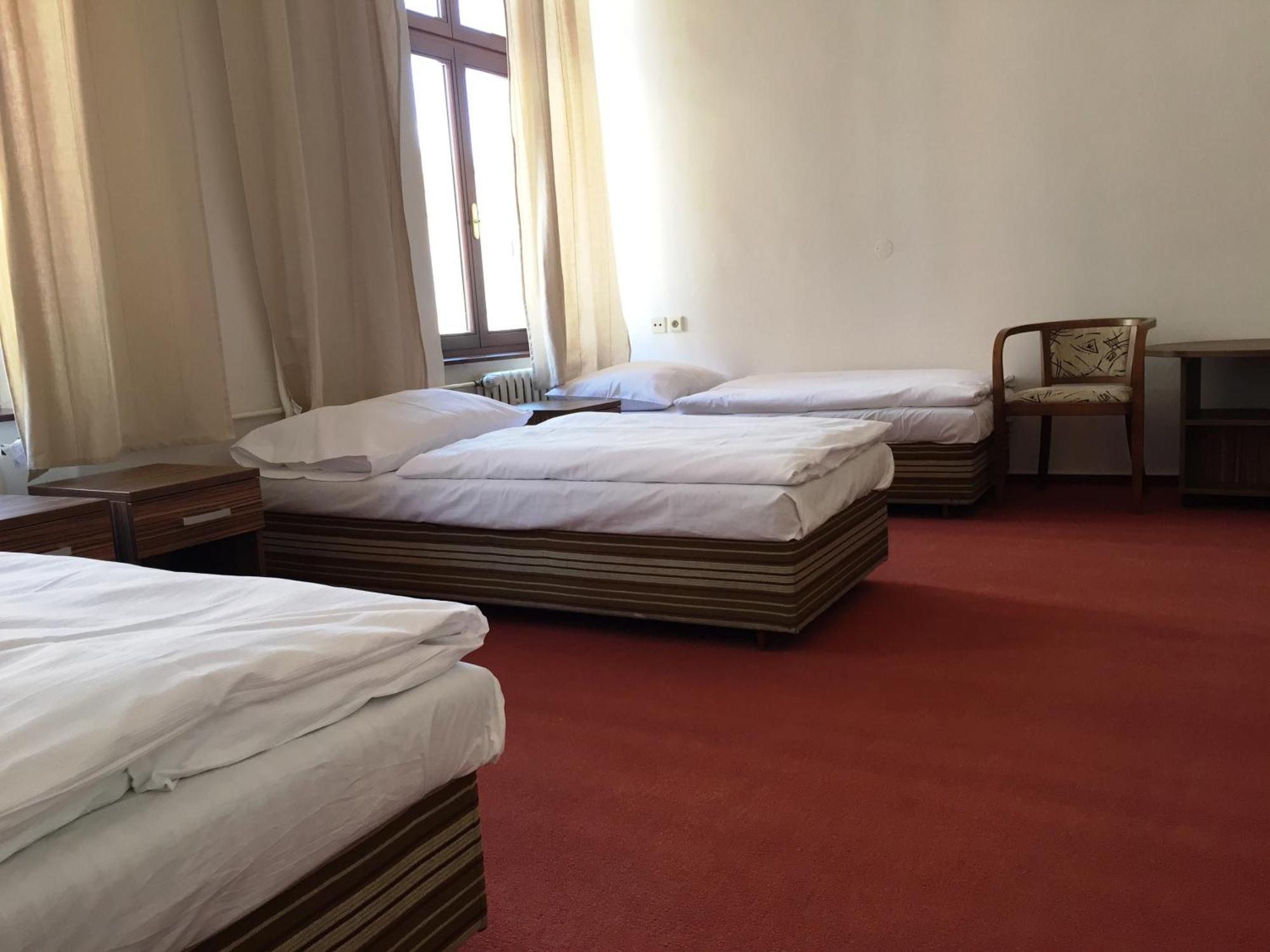 B&B Hotel Praha Нови-Йичин Номер фото