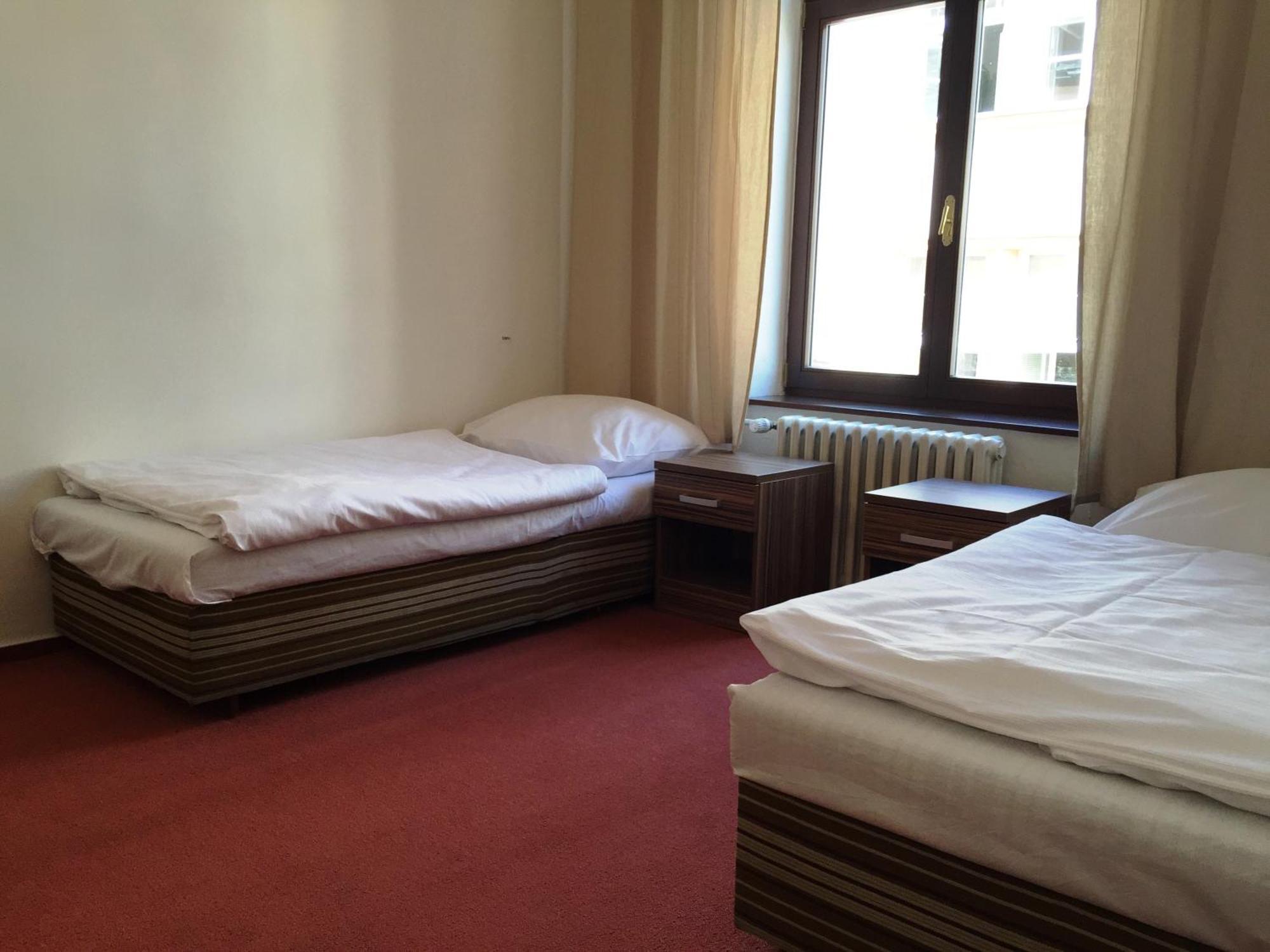B&B Hotel Praha Нови-Йичин Номер фото